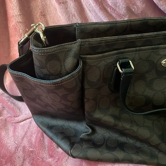 Large oversized Coach tote bag - Picture 3 of 15